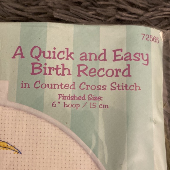 1999 DIMENSIONS Counted Cross stitch kit - Picture 3 of 4